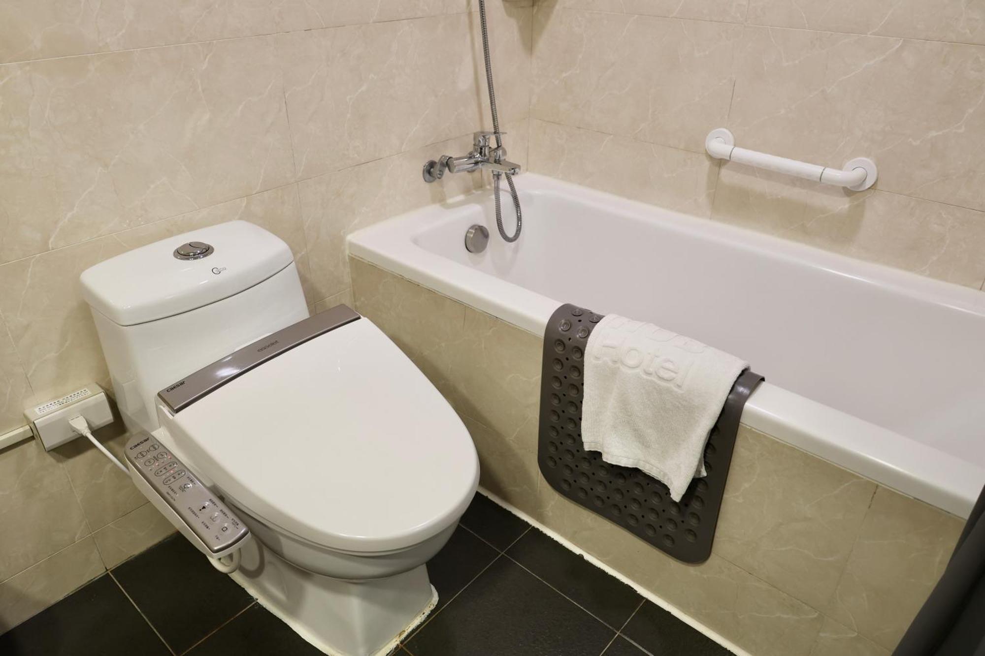 Hub Hotel - Zhongshan Branch تايبيه المظهر الخارجي الصورة